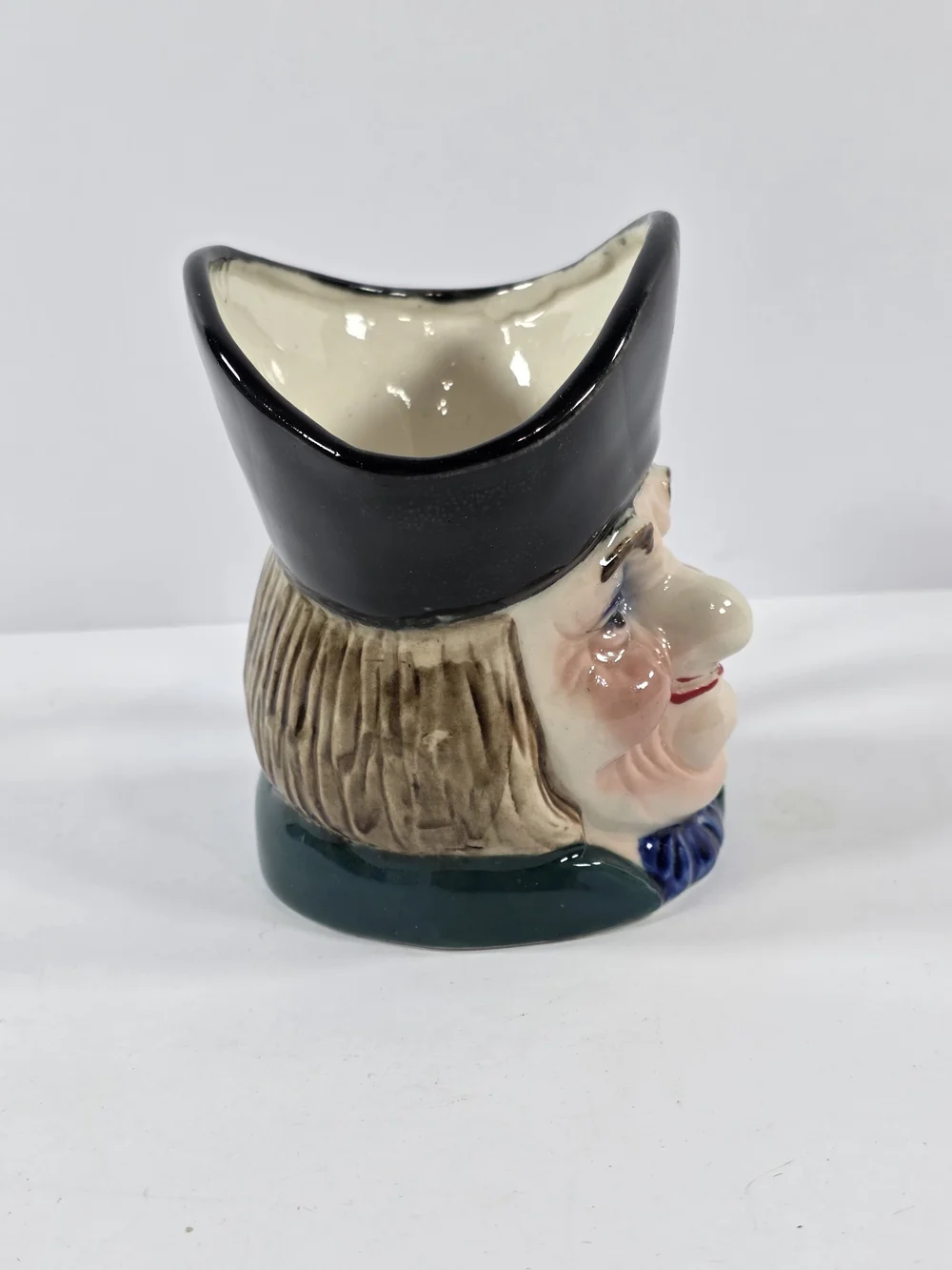 N/A charming ceramic